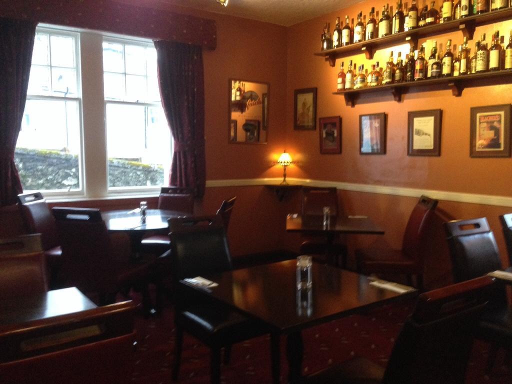 Highlander Inn Craigellachie Bagian luar foto
