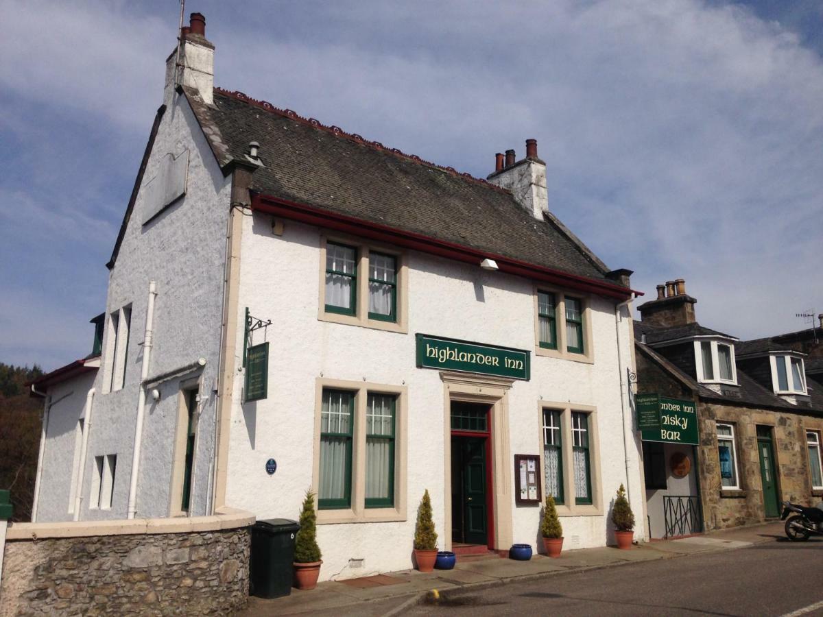 Highlander Inn Craigellachie Bagian luar foto